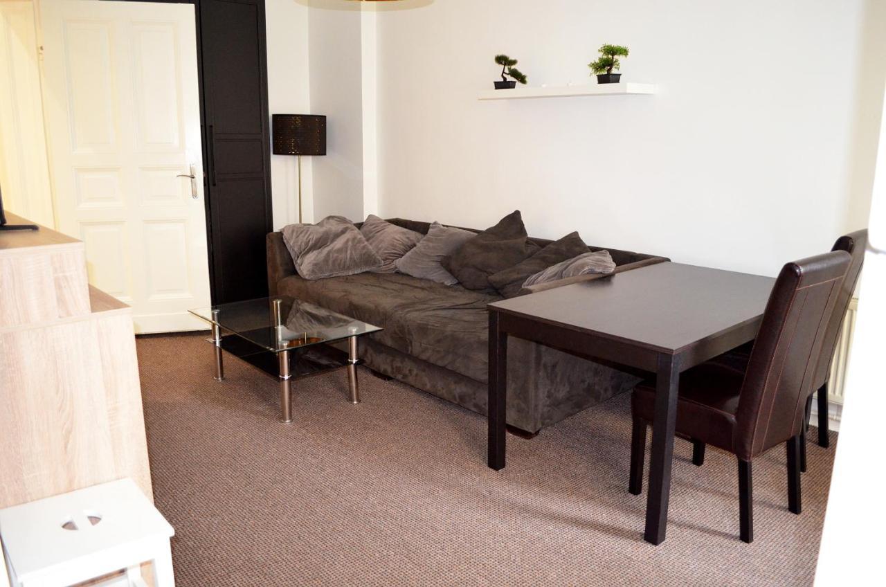 Apartment Fuer Familien, Freunde Oder Groessere Gruppen Bis Zu 8 Personen In Der Naehe Des Berliner Hauptbahnhofs Exterior photo